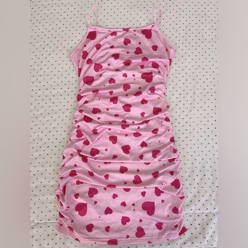 SHEIN EZwear Allover Heart Print Ruched Cami Dress - Pink